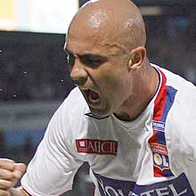 OL : Cris veut prolonger