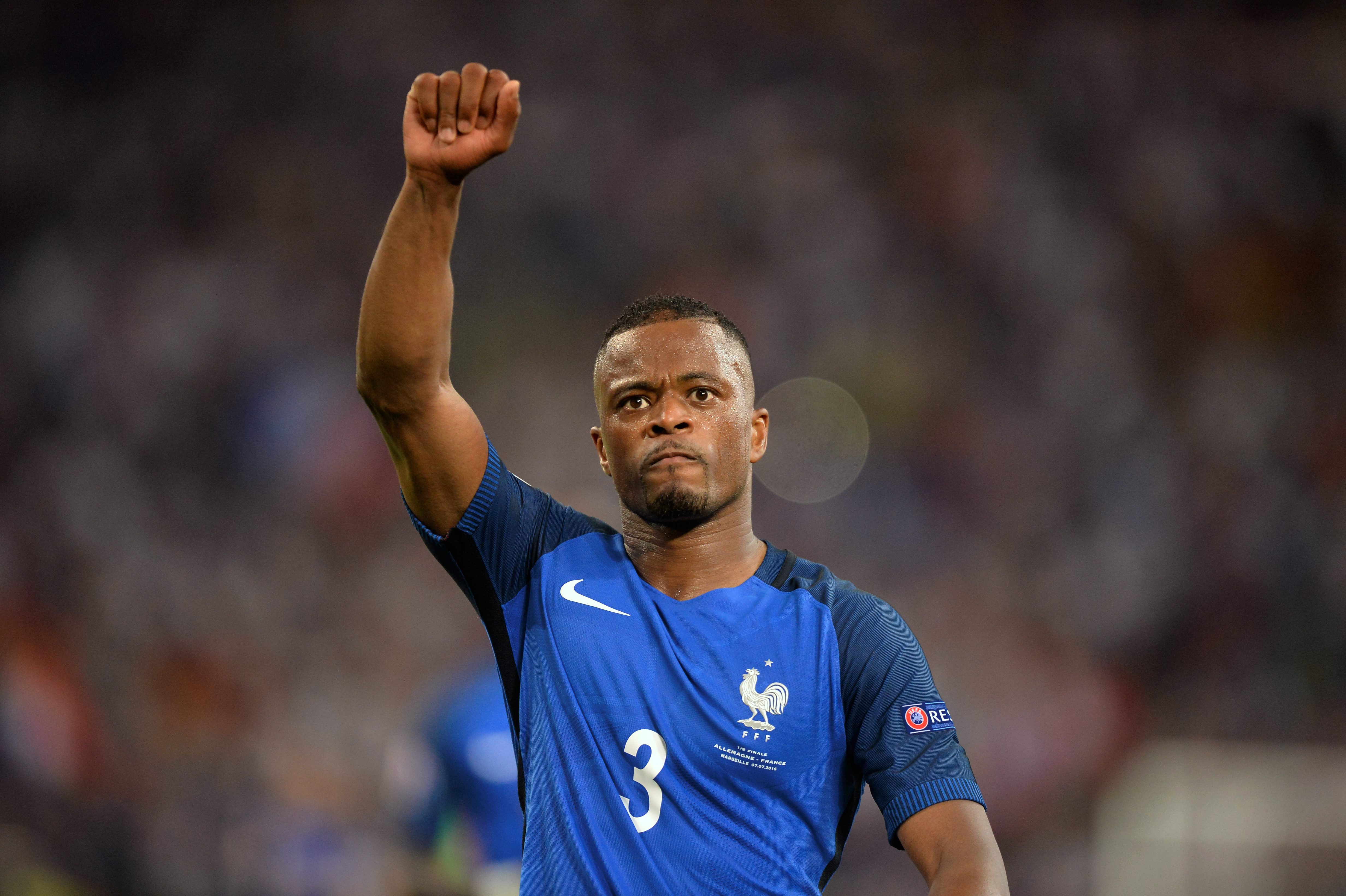 France 3 Raisons De Se R jouir Du Retour De Patrice Evra Transfert 