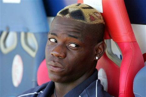 Top 13 : Les pires coiffures du foot - Transfert Foot Mercato