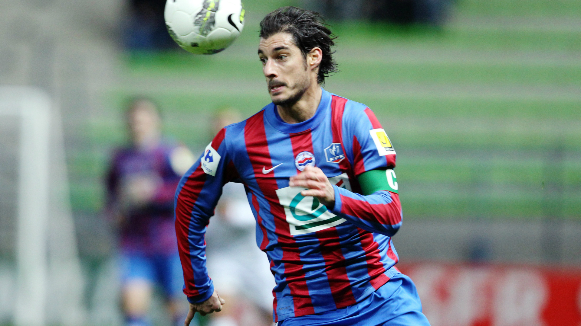 Officiel Caen prolonge un cadre