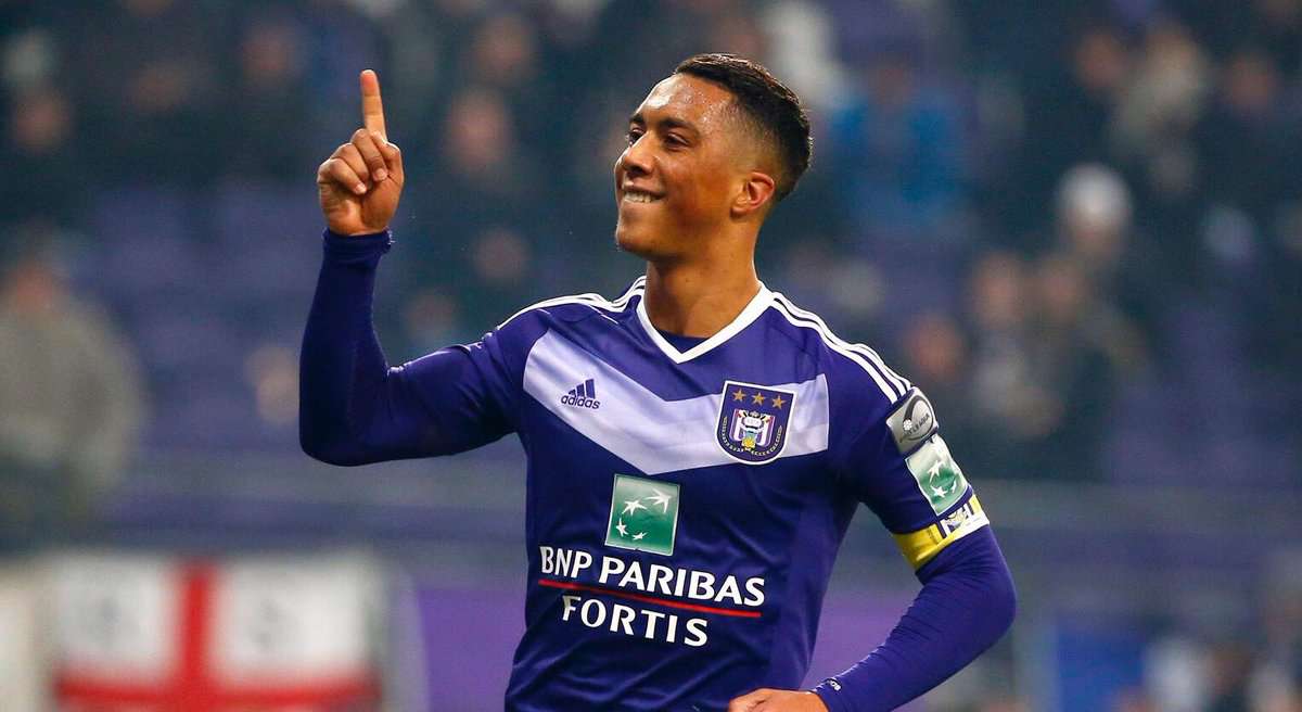 Qui est Youri Tielemans, cible de l'AS Monaco ...