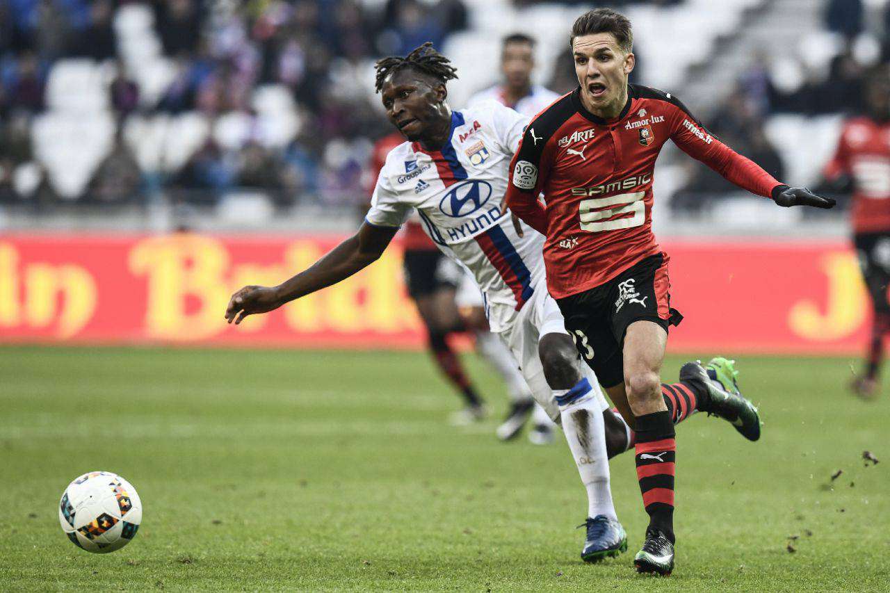OL : Mauvaise nouvelle dans le dossier Yanga-Mbiwa
