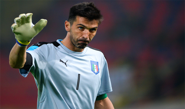 Les 10 grands moments de la carrière de Gigi Buffon ...