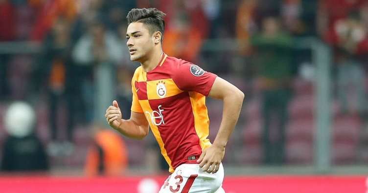 Manchester United passe à l'action pour un jeune défenseur turc