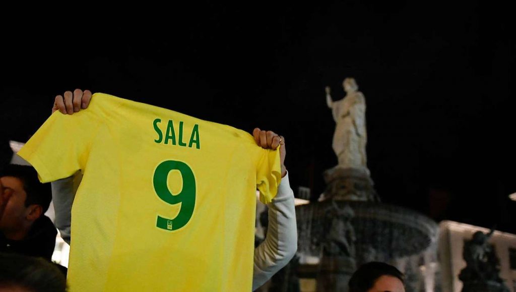 Officiel : La police annonce l'arrêt des recherches pour Emiliano Sala