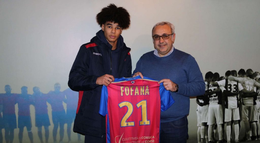 Officiel : Fofana quitte déjà Lyon