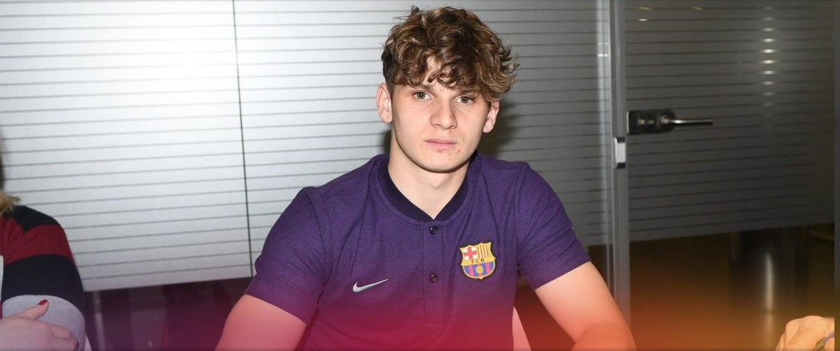 Officiel : le Barça prolonge un jeune