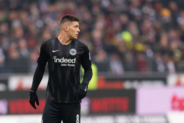 Gomez n’est pas la priorité du Barça, c’est Jovic !