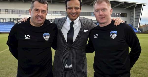 Officiel : Scholes quitte son club