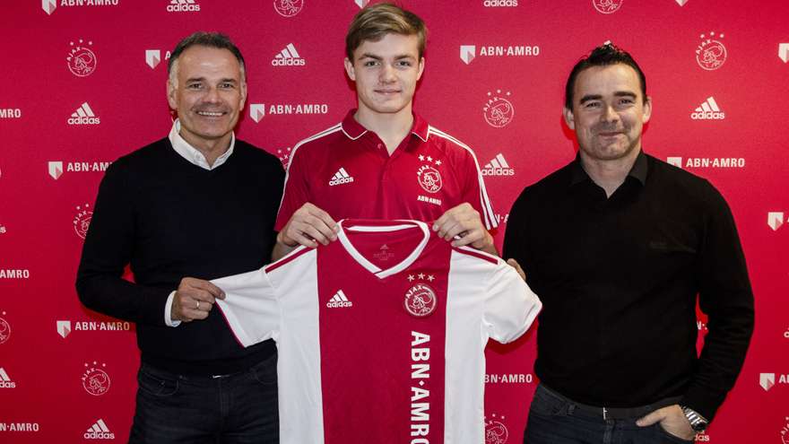 Officiel : L'Ajax s'offre un jeune talent danois