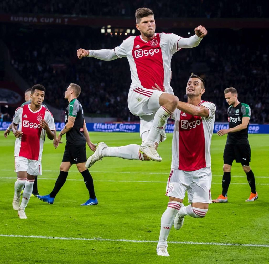 Officiel : l’Ajax annonce trois départs
