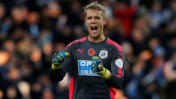 Lössl va quitter Huddersfield