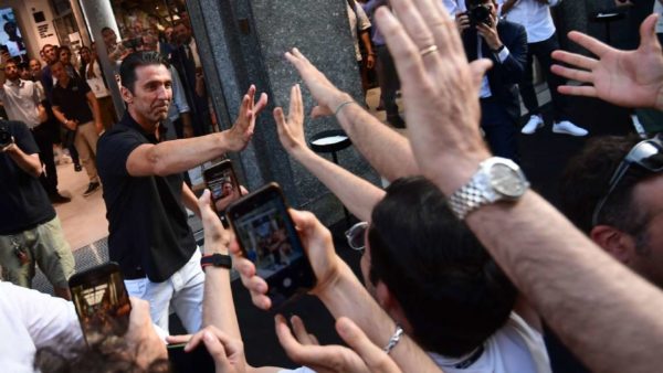Juventus : le geste de classe de Szczesny et Chiellini pour le retour de Buffon
