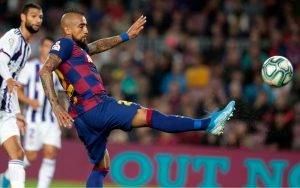 FC Barcelone : un club se détacherait pour accueillir Arturo Vidal