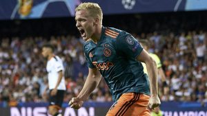 Ajax : une nouvelle touche en Italie pour Donny van de Beek