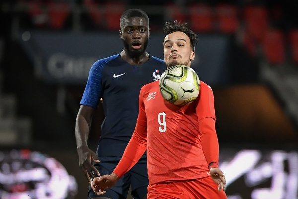 Mercato – Tottenham vise un défenseur central tricolore