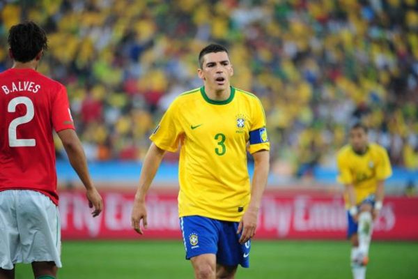 Officiel : Lucio prend sa retraite