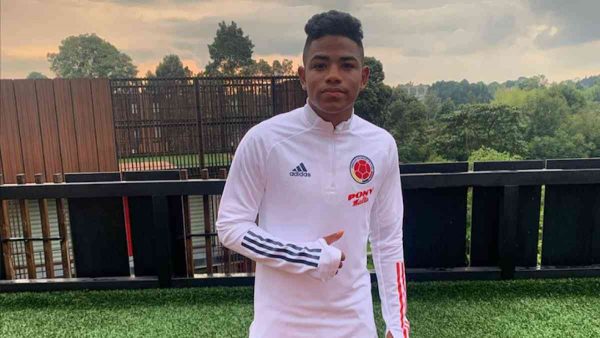 Manchester United vise un jeune buteur colombien