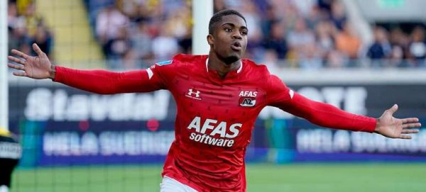 Le Milan AC vise un jeune buteur néerlandais