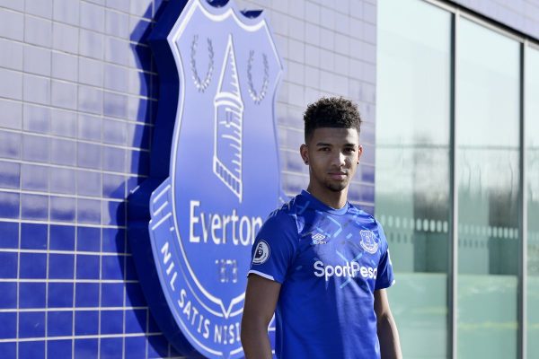 Everton : c’est officiel pour Mason Holgate
