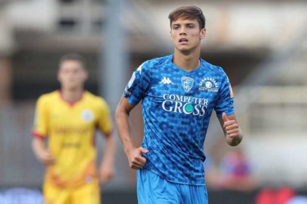 Le Milan AC se penche sur le nouveau phénomène italien