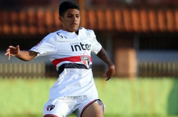 FC Barcelone : un jeune Brésilien va bientôt signer