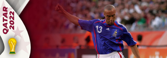 INTERVIEW | Mikael Silvestre : « L’Équipe de France est capable de gagner la Coupe du Monde »