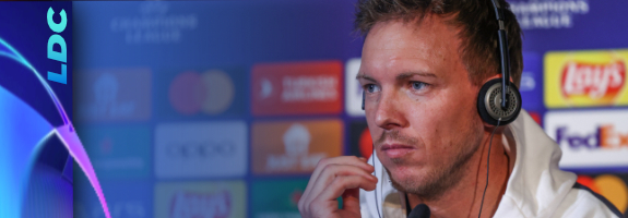 Julian Nagelsmann s'adresse à la presse ©IMAGO / RHR-Foto
