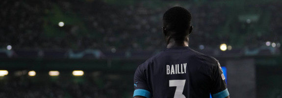 Thierry Henry allume Eric Bailly !