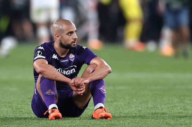 Sofiane Amrabat undergoes medical test at Manchester United
