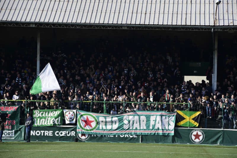 Red Star Fans ©IMAGO / PanoramiC