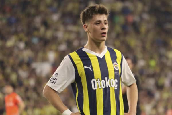 Florentino Pérez encense Arda Güler !