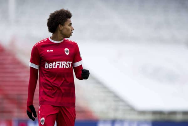 OGC Nice (officiel) : Calvin Stengs reste en Pays-Bas, mais pas à Royal Antwerp