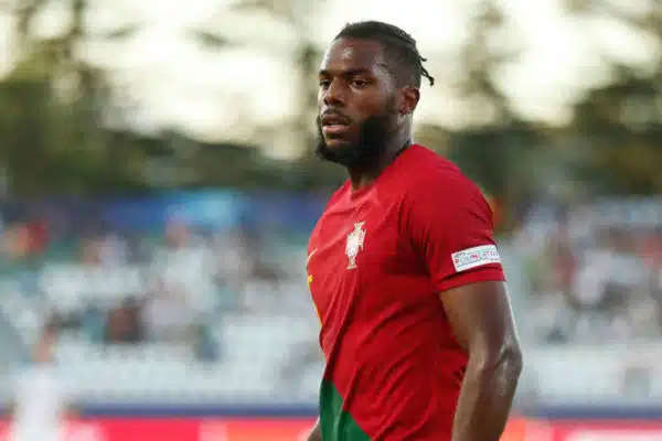 Arsenal : Nuno Tavares proche d’un départ