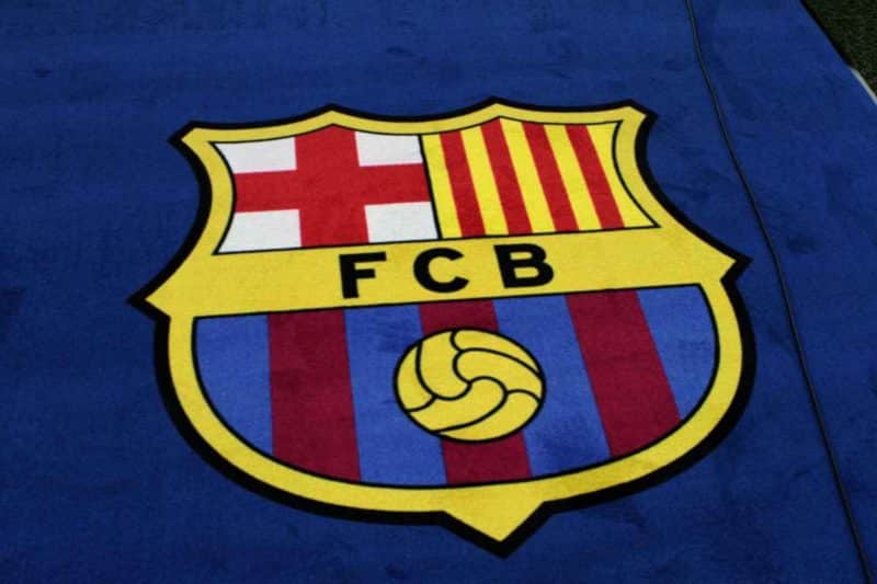 Le FC Barcelone active une piste surprenante en Angleterre