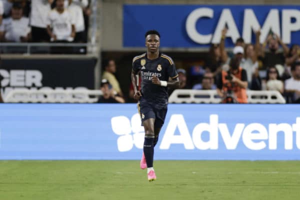 Officiel : le Real Madrid blinde une pépite