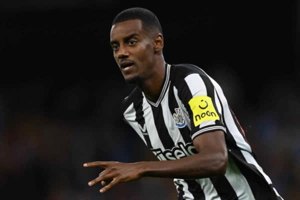 2 géants en lice pour Isak, Newcastle confronté à un choix difficile