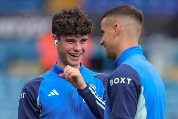 Dortmund défie Liverpool pour une pépite anglaise