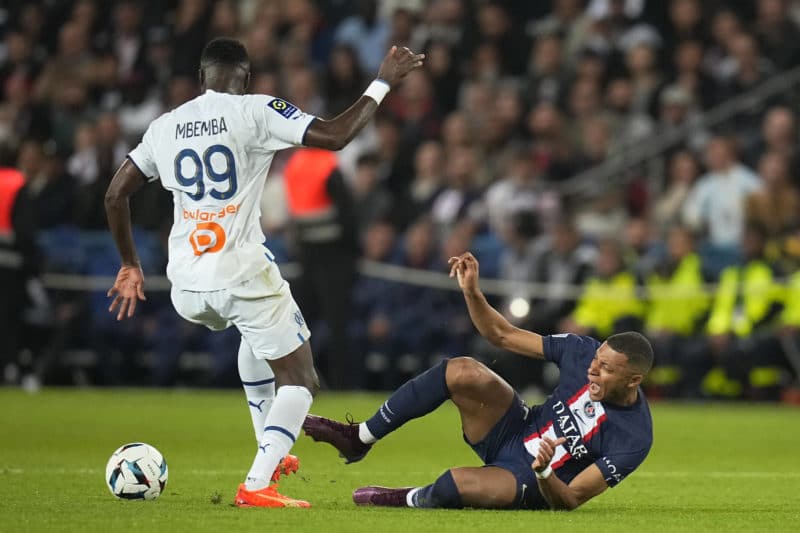Chancel Mbemba face au PSG de Kylian Mbappé. ©Imago/Icon Sportswire