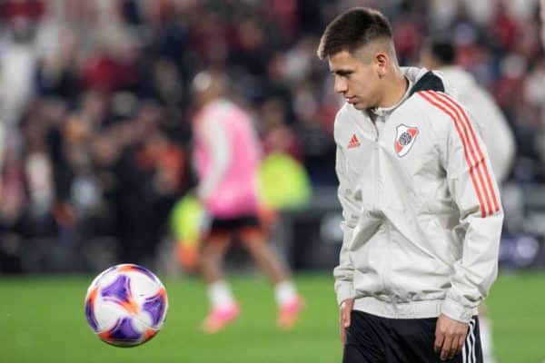 L’Atlético Madrid entre en piste pour Claudio Echeverri