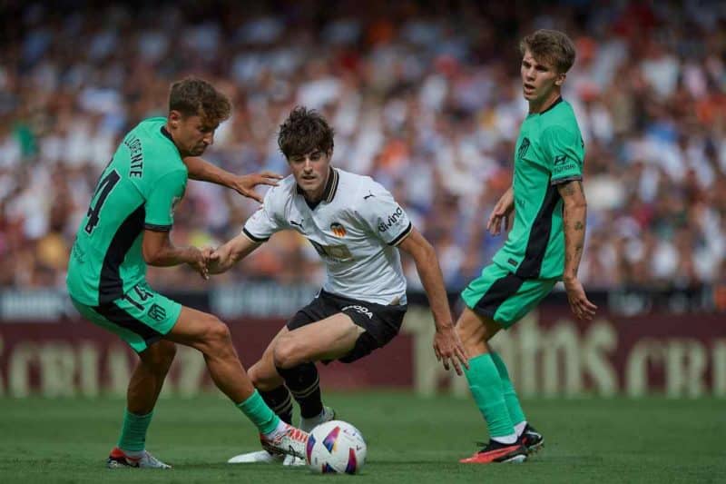Newcastle et Manchester United ciblent un jeune talent espagnol