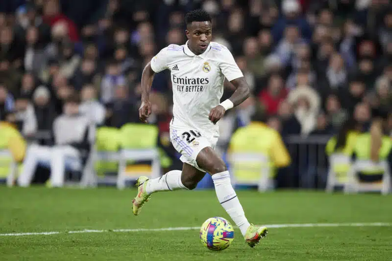 Vinicius Junior - top 10 des salaires du Real Madrid Vinicius Jr. face au Real Sociedad au stade Santiago Bernabeu. Copyright: ©xRubenxAlbarranx