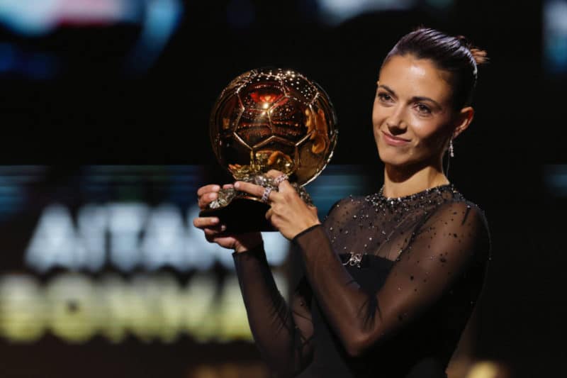 Aitana Bonmati remporte son premier Ballon d’Or féminin