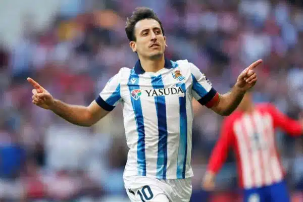 Manchester United se penche sur un international espagnol