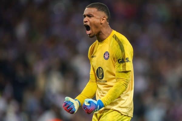 Toulouse : prolongation pour Restes