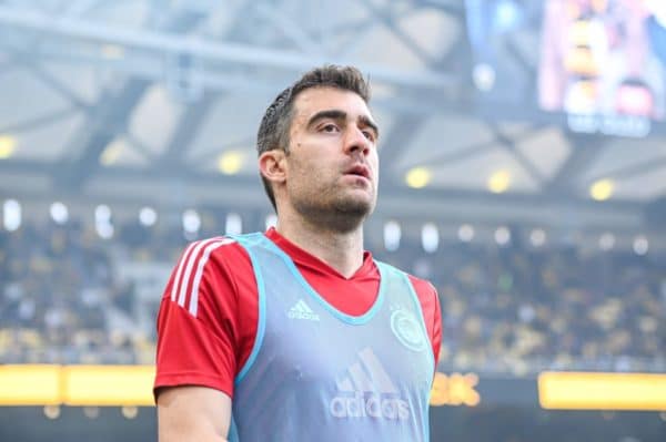 Sokratis va s’engager au Betis Séville