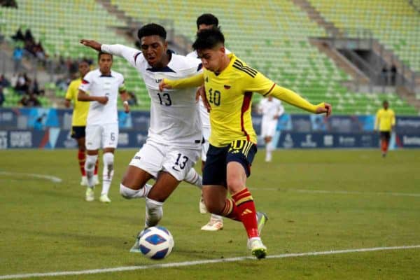 Le FC Porto surveille l’international colombien Daniel Ruiz