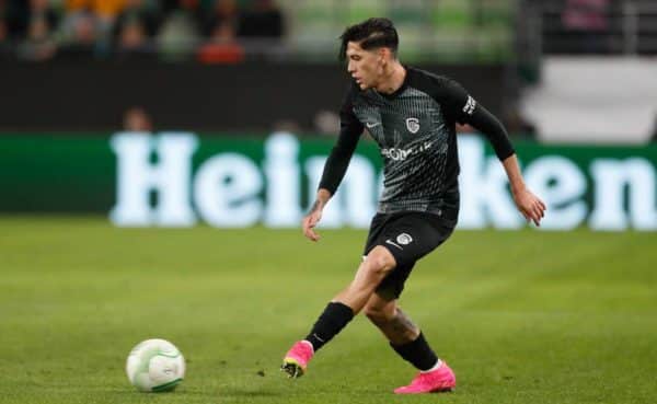 OL : un international mexicain pour renforcer la défense ?