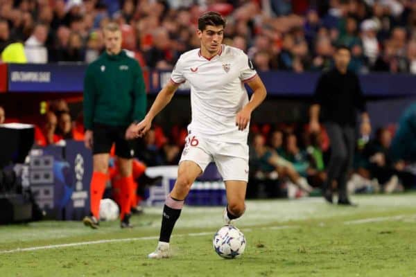 Newcastle : un jeune talent espagnol pour renforcer la défense ?
