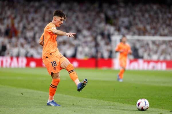 West Ham coche le nom de Pepelu